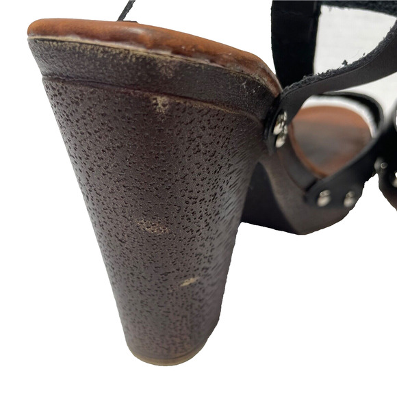 Rampage Quendele T Strap Heeled Sandal Brown Black Studded Size 6 FLAWED - Picture 6 of 10